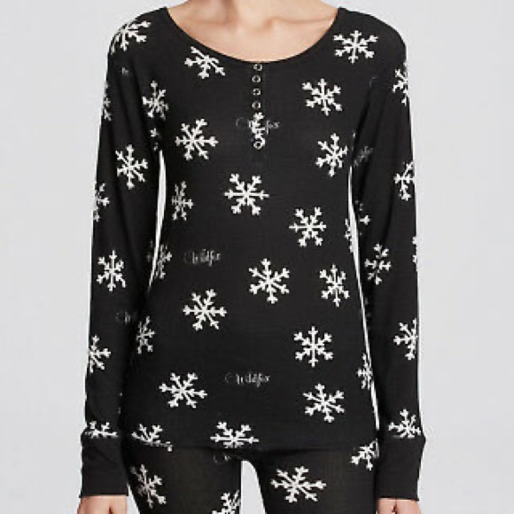 WILDFOX snow flake lounge wear set / pajamas
